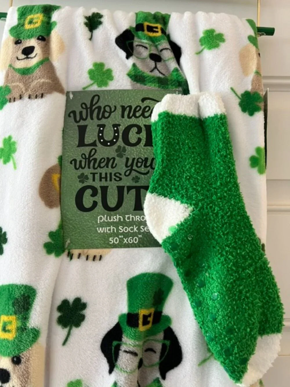 ST PATTYS DAY DOG PRINT BLANKET WITH SOCKS